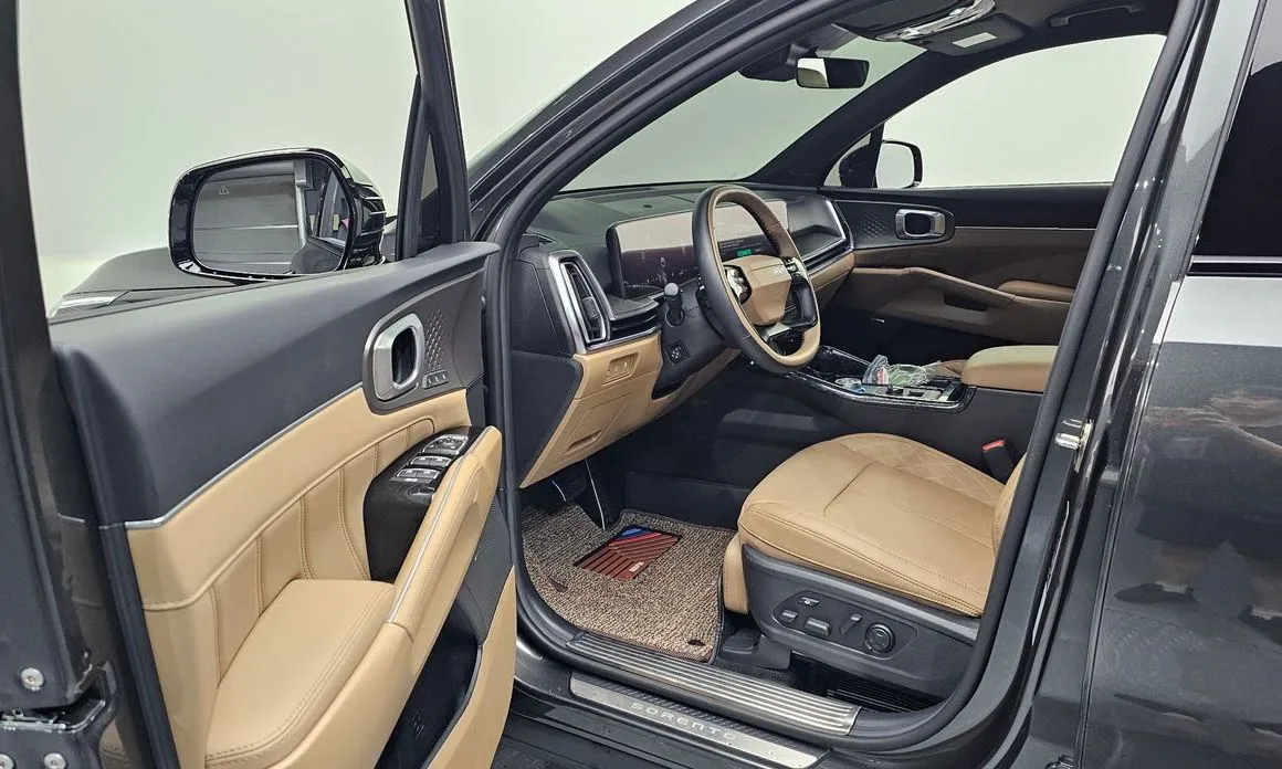 Kia Sorento — фото 6
