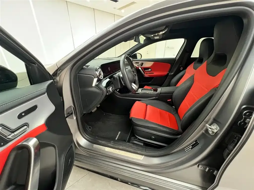 Mercedes-Benz A-Class AMG (Import) — фото 5