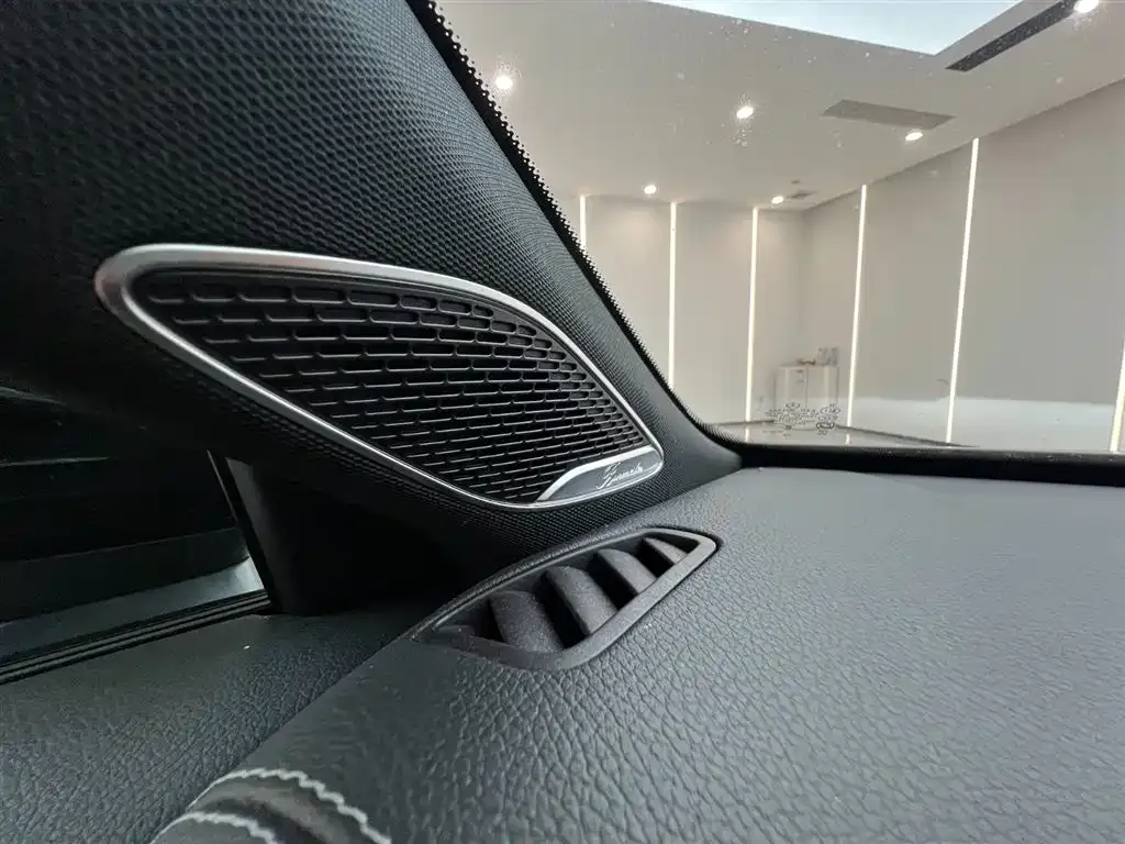Mercedes-Benz A-Class AMG (Import) — фото 2