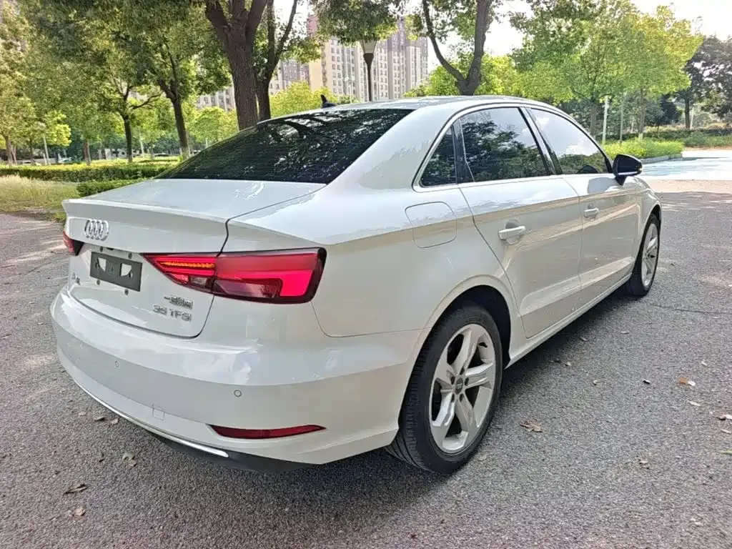 Audi A3 — фото 10
