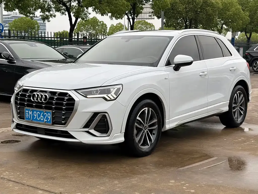 Audi Q3 — фото 9