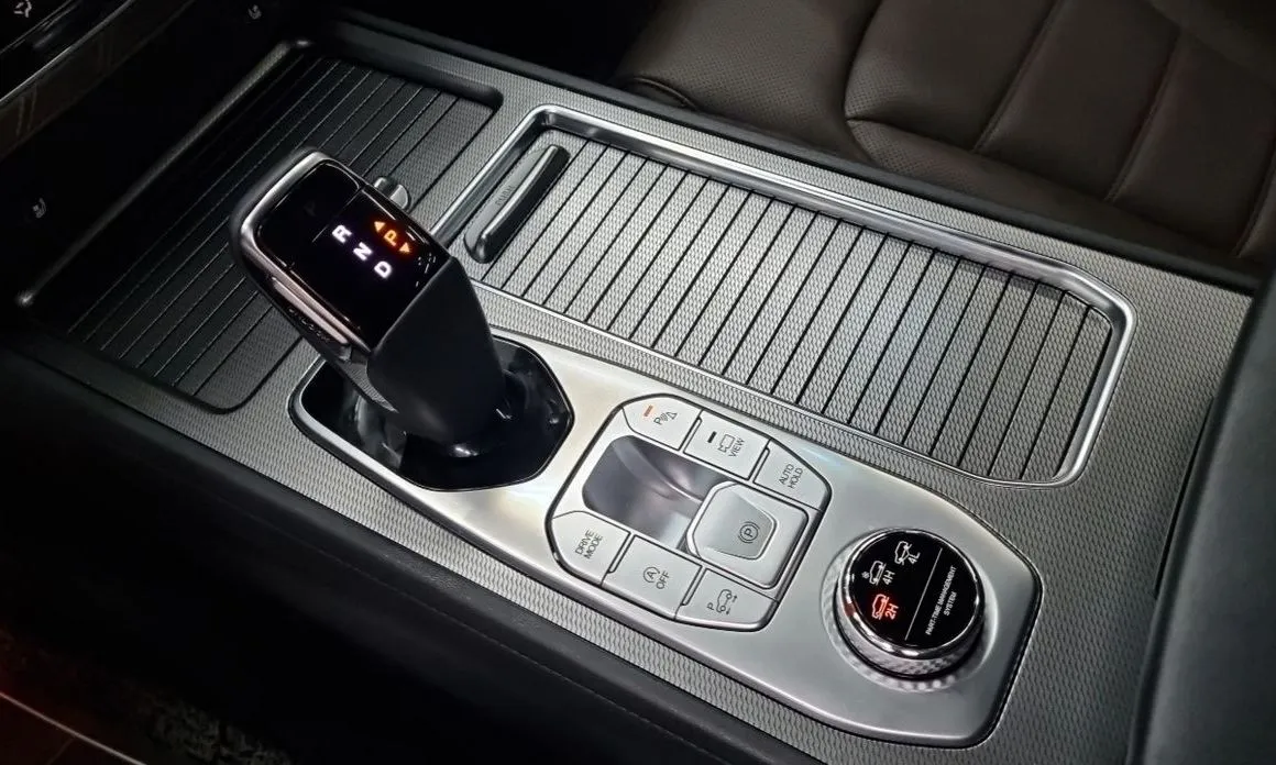 KG Mobility (Ssangyong) Rexton — фото 5