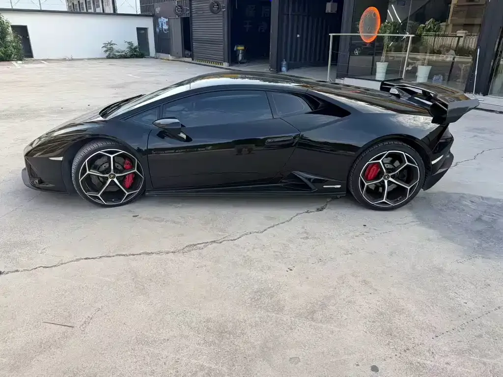 Lamborghini Huracan — фото 6