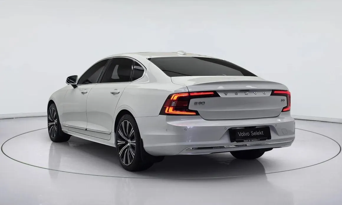 Volvo S90 — фото 2