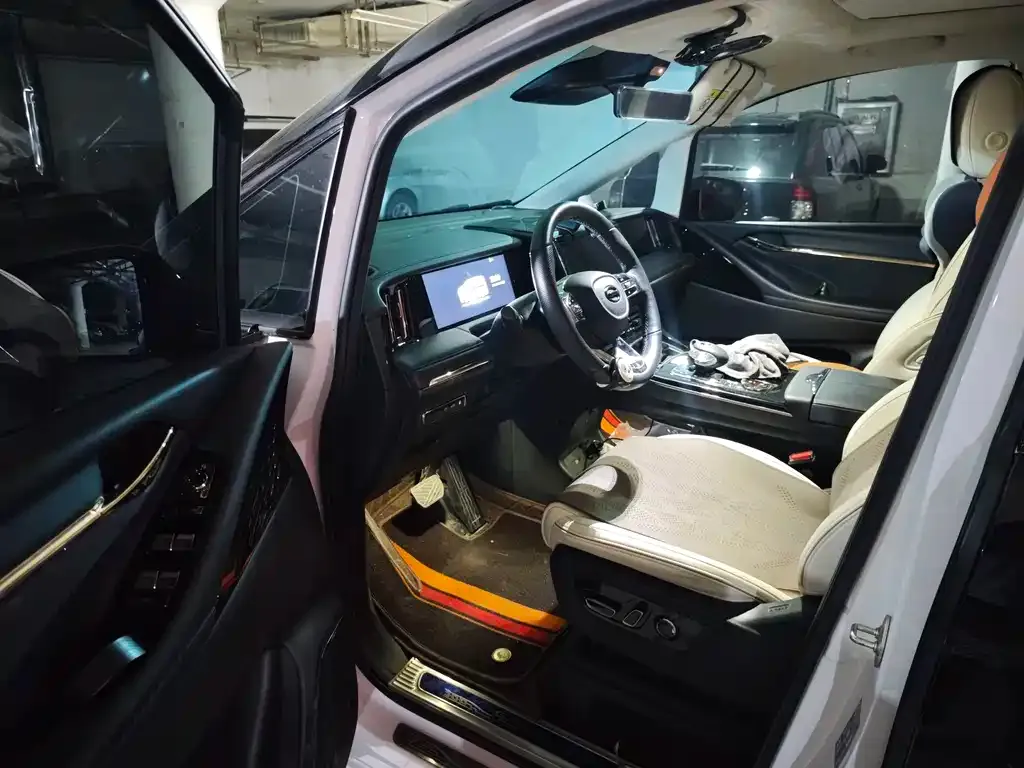 GAC Motor Trumpchi E9 — фото 7