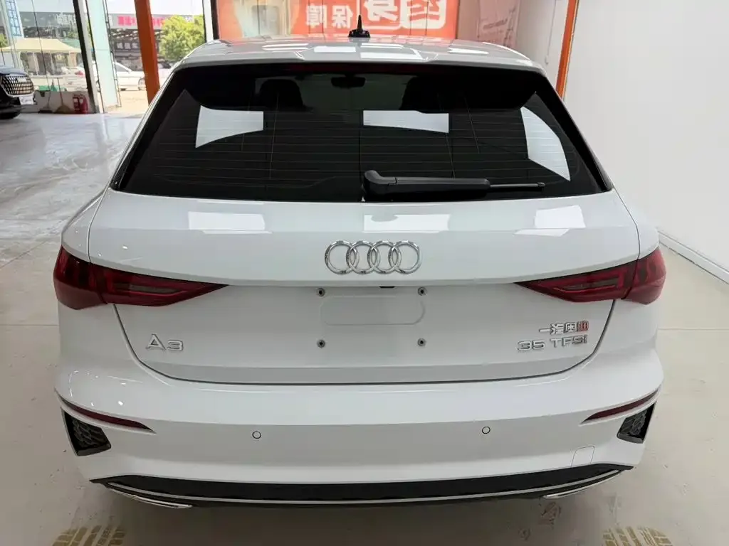 Audi A3 — фото 2