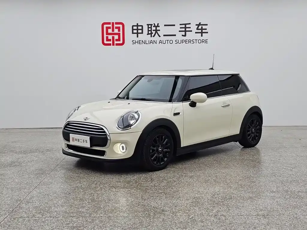 MINI Cooper (3-door) — фото 1