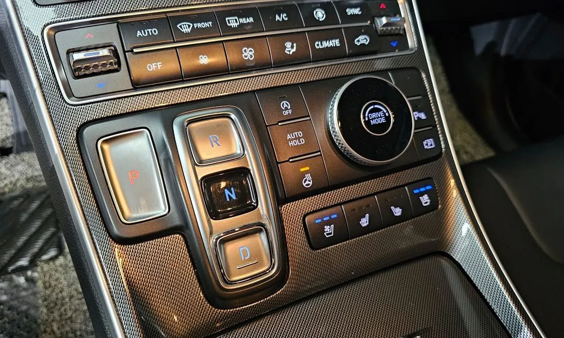 Hyundai Santafe — фото 7