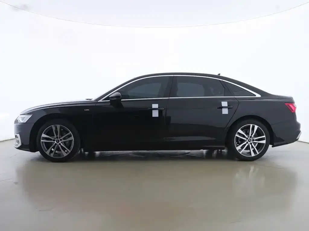 Audi A6L — фото 5