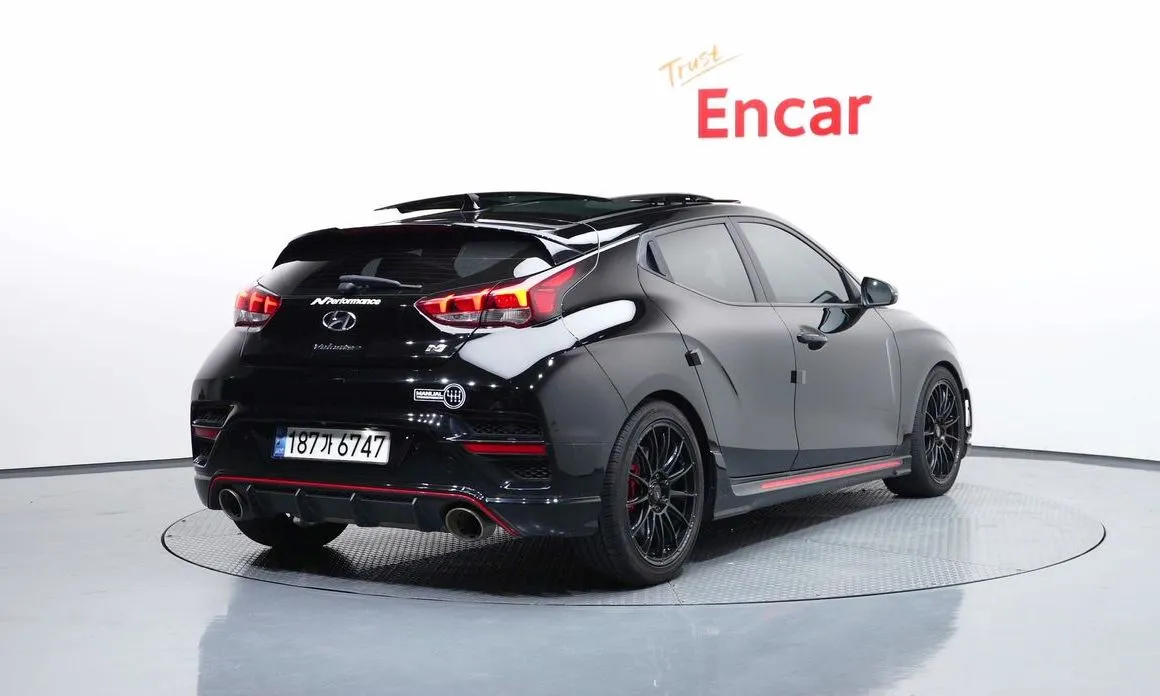 Hyundai Veloster — фото 3