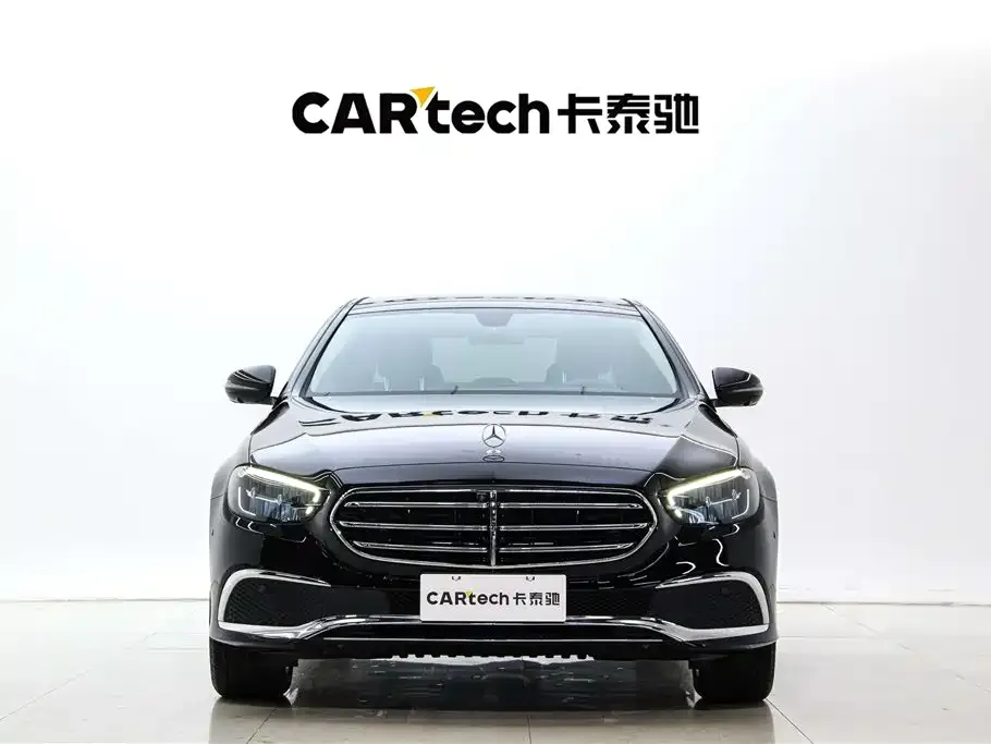 Mercedes-Benz E-Class — фото 2