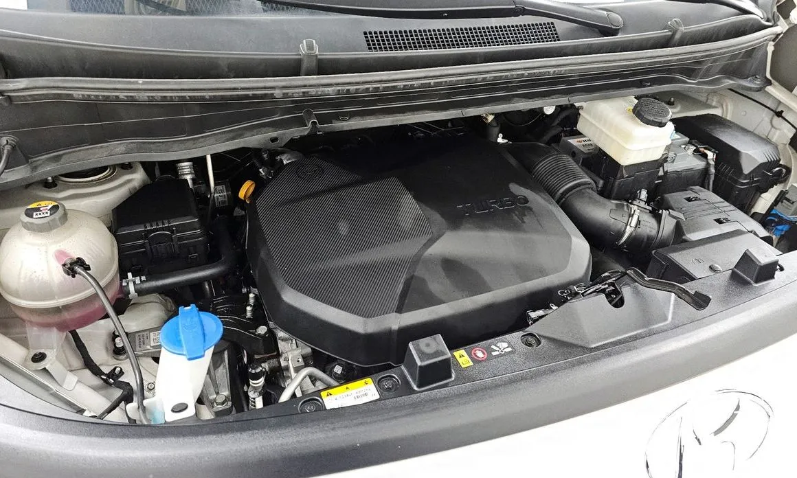 Hyundai Staria — фото 9