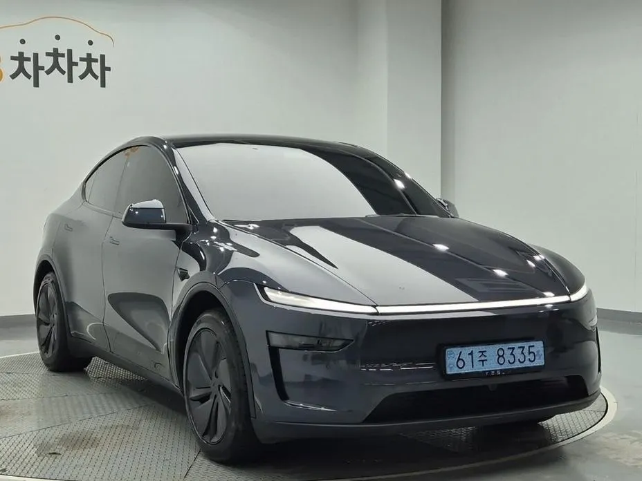 Tesla Model Y — фото 4