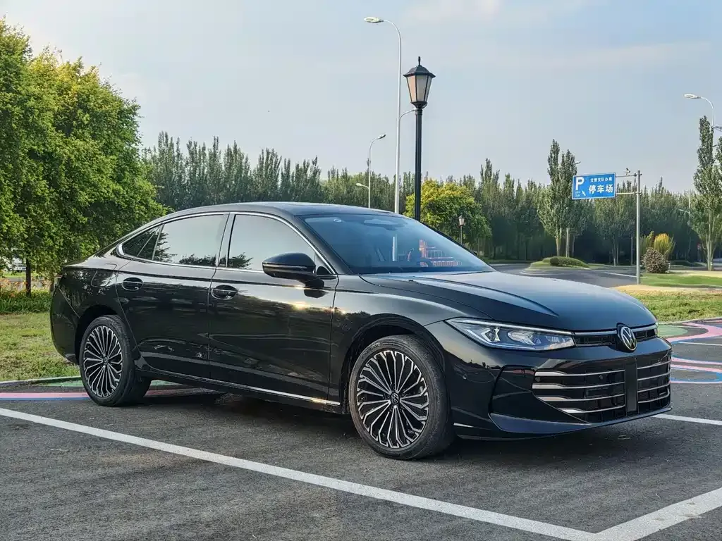 Volkswagen Passat — фото 7