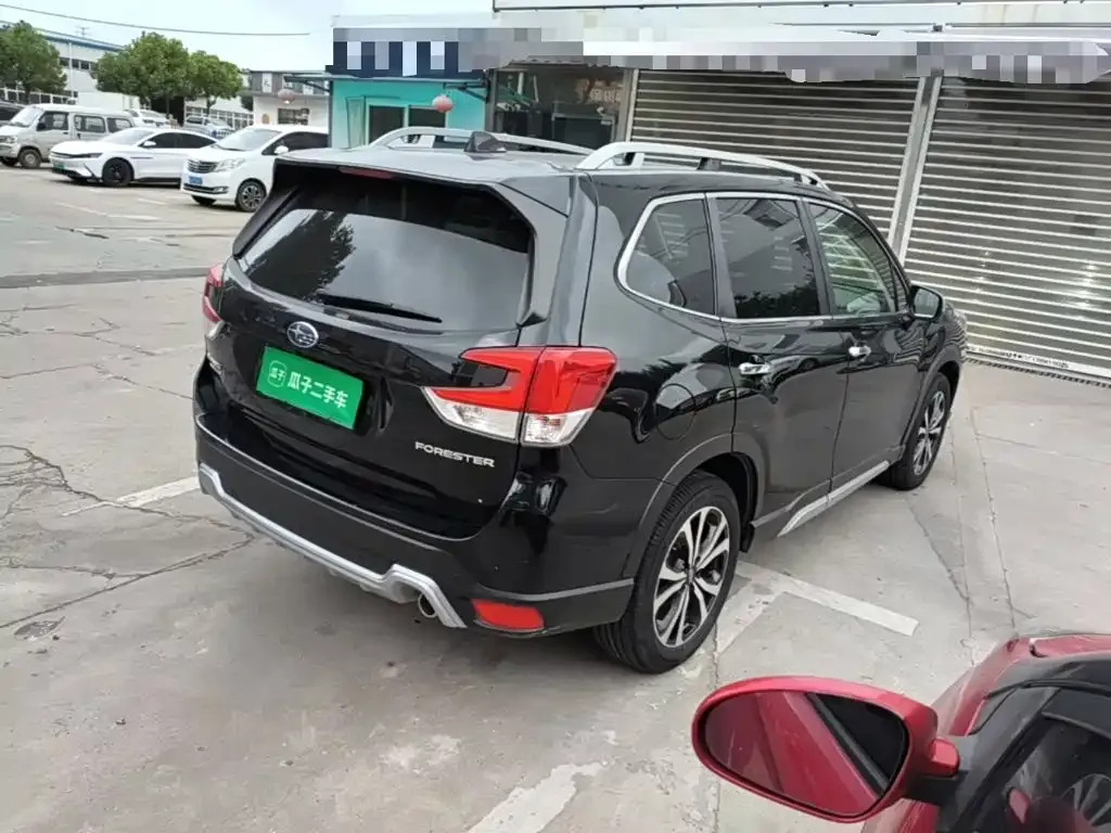 Subaru Forester — фото 9