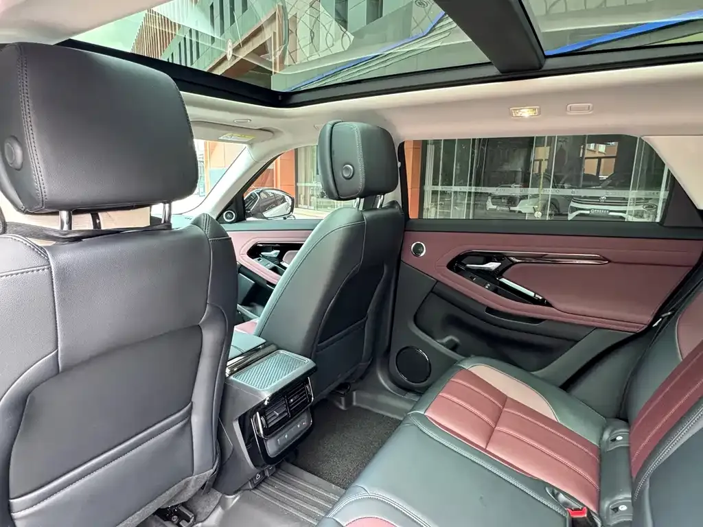 Land Rover Evoque — фото 8