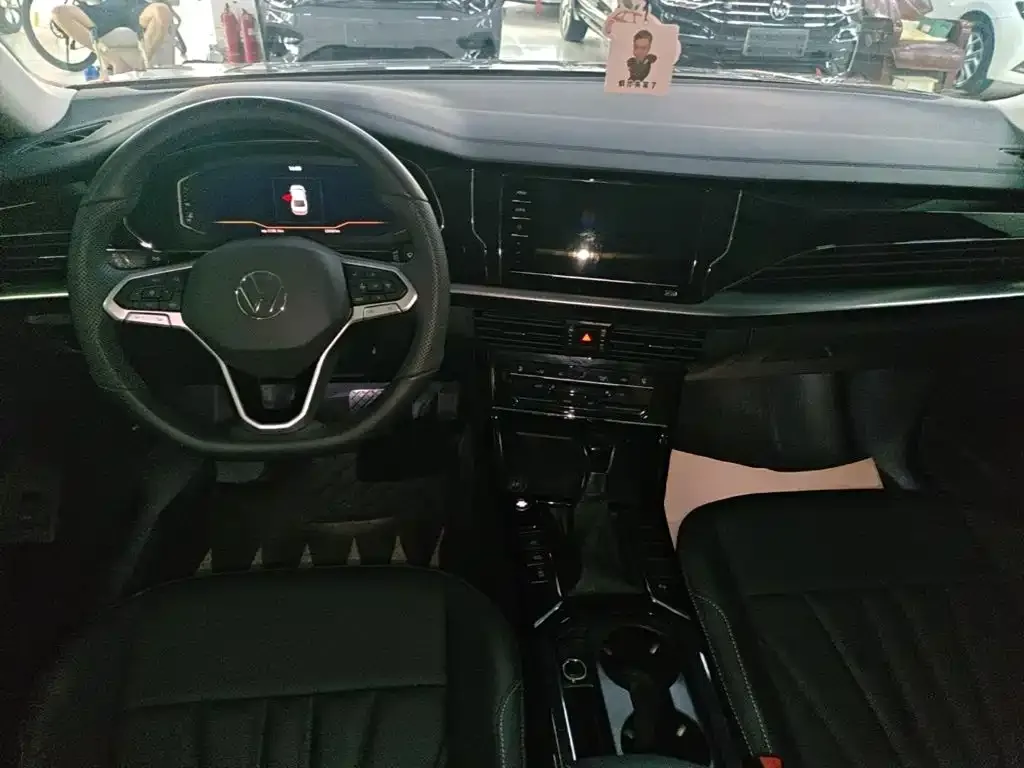 Volkswagen Passat — фото 8