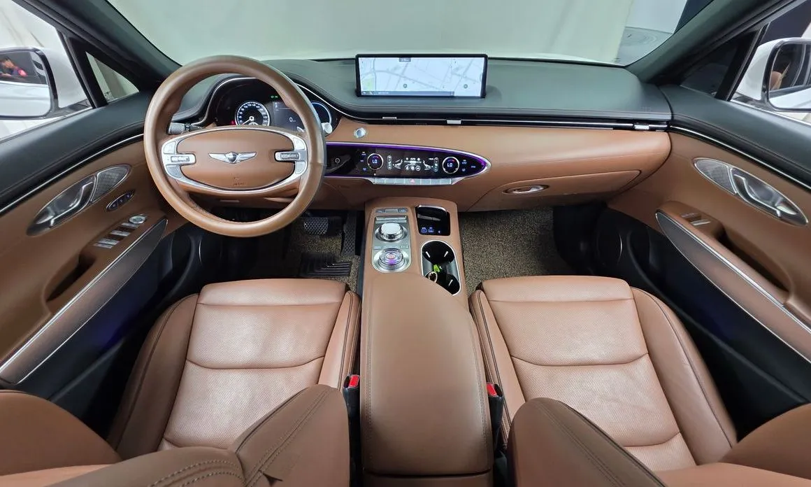 Genesis GV70 — фото 10