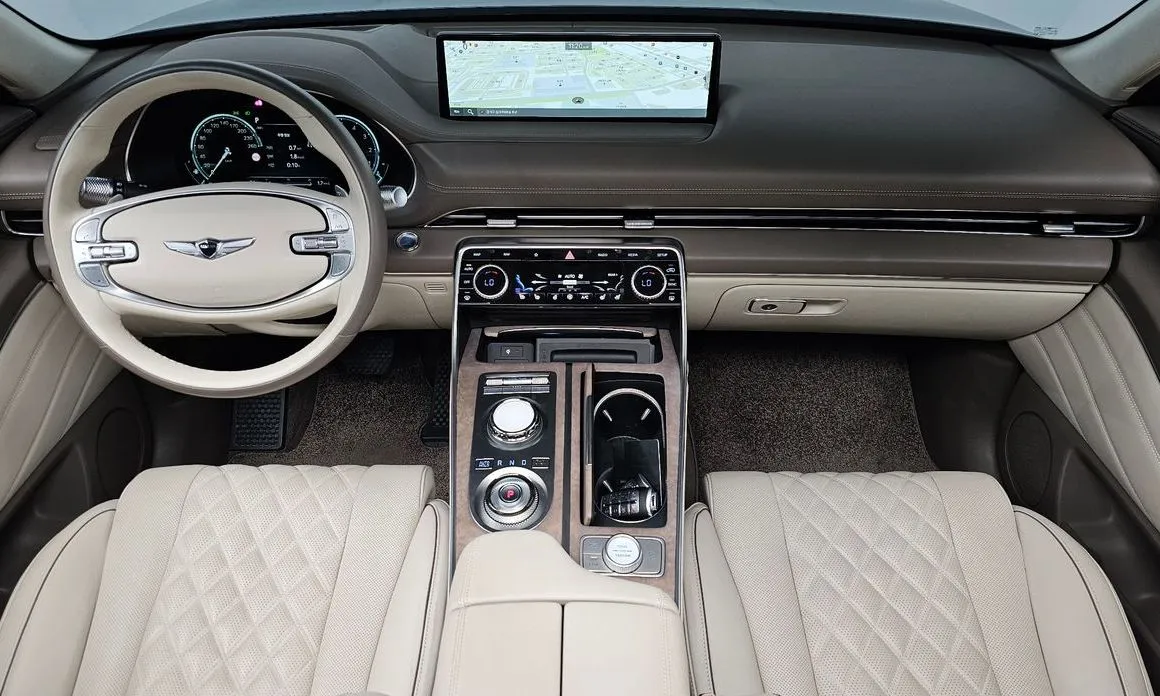 Genesis GV80 — фото 10