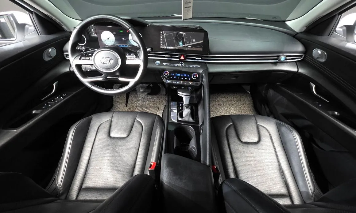 Hyundai AVANTE — фото 9
