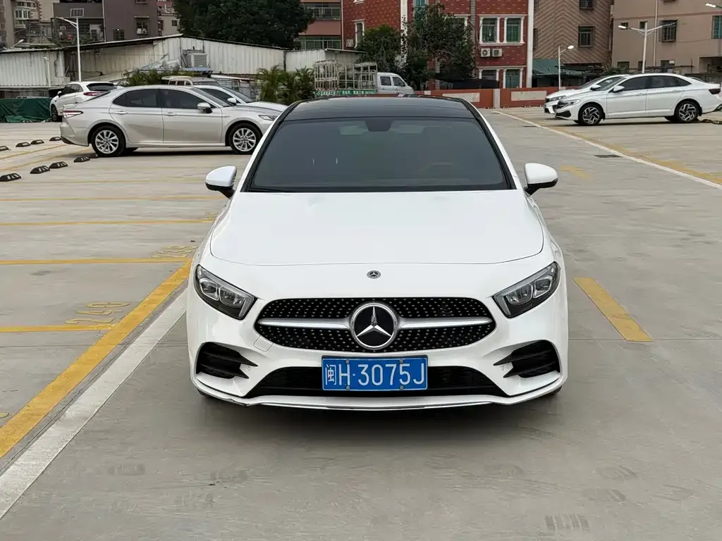 Mercedes-Benz A-Class — фото 10