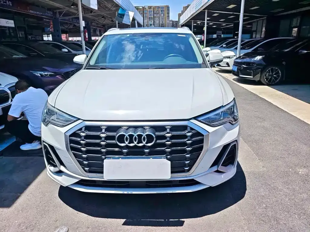 Audi Q3 — фото 3