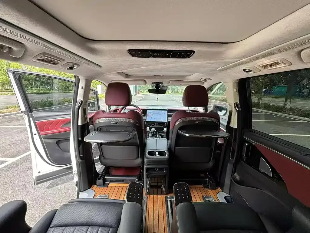 GAC Motor Trumpchi E9 — фото 2