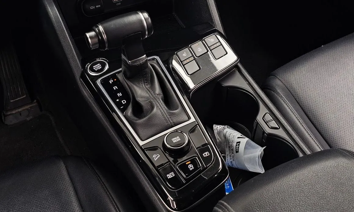 Kia Sportage — фото 8