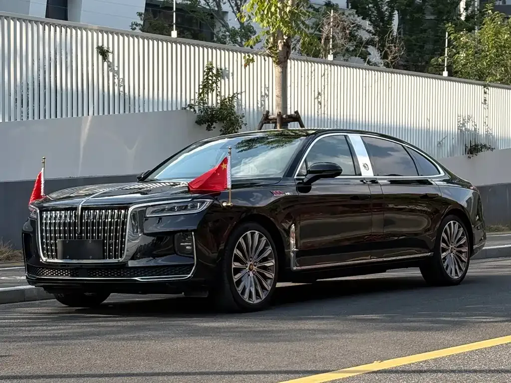 Hongqi H9 — фото 1