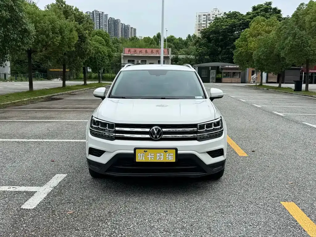 Volkswagen Tharu — фото 10