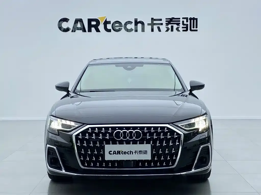 Audi A8 — фото 3