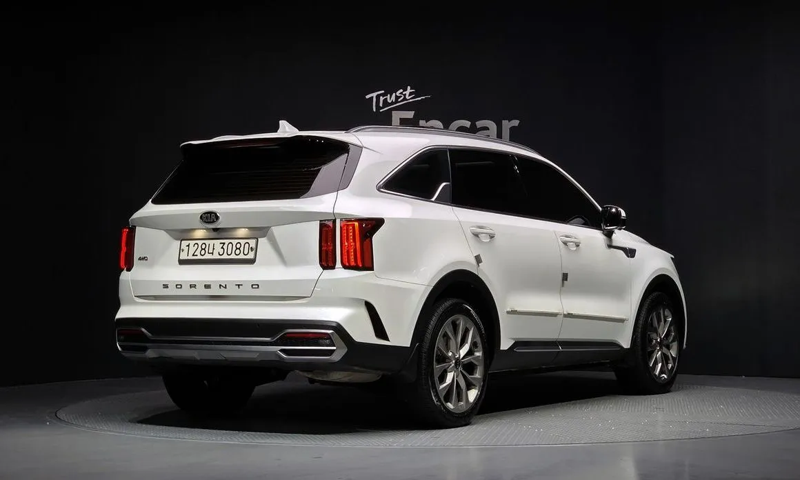 Kia Sorento — фото 4