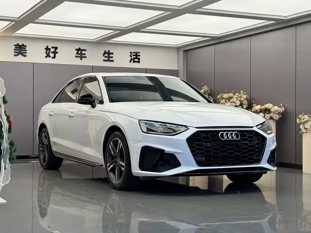 Audi A4L — фото 9