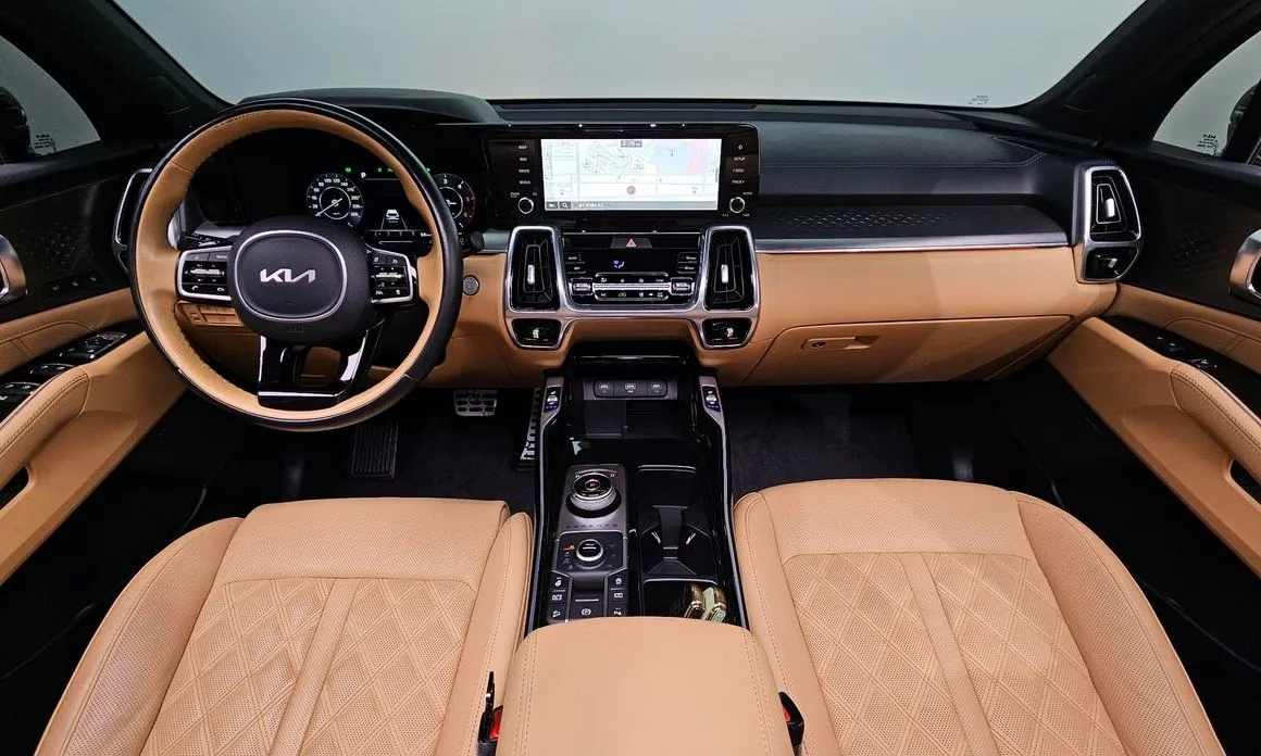 Kia Sorento — фото 9