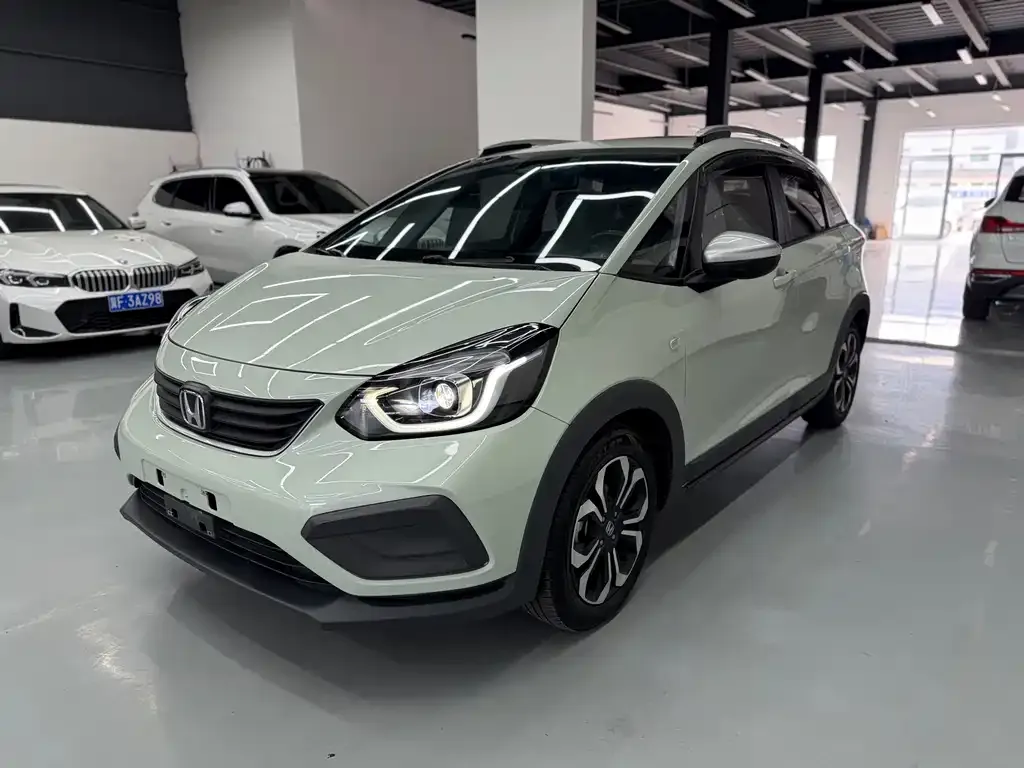 Honda Fit — фото 1