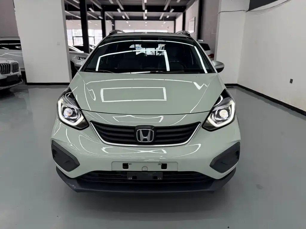 Honda Fit — фото 9