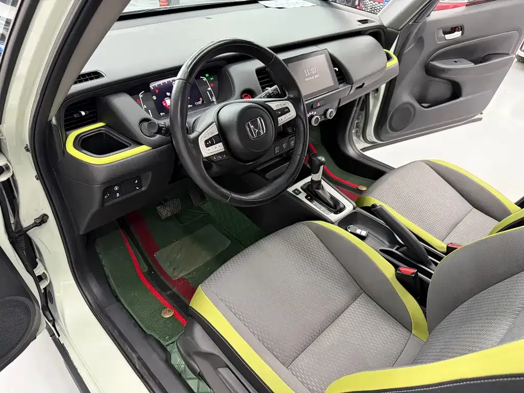 Honda Fit — фото 6