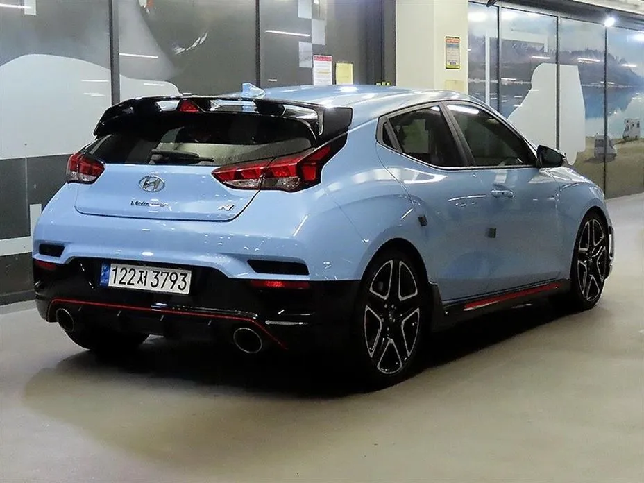 Hyundai Veloster — фото 5