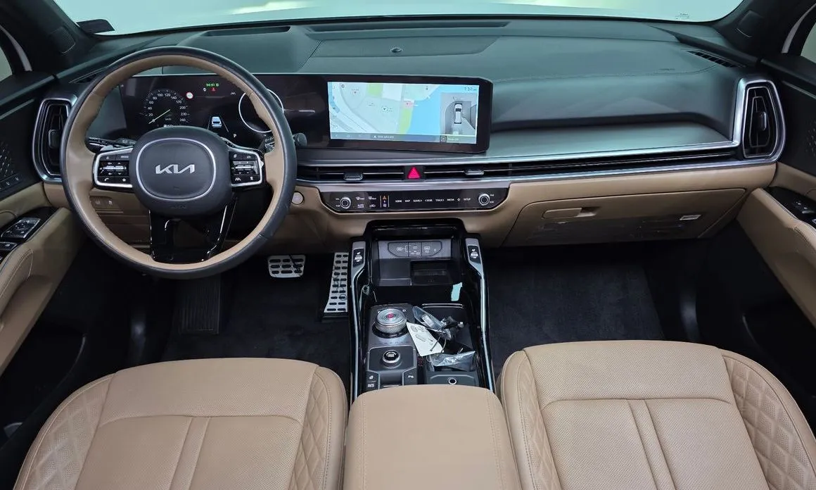 Kia Sorento — фото 8