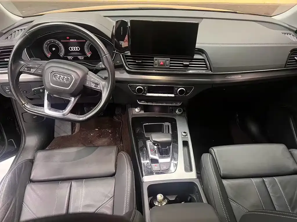 Audi Q5L — фото 2