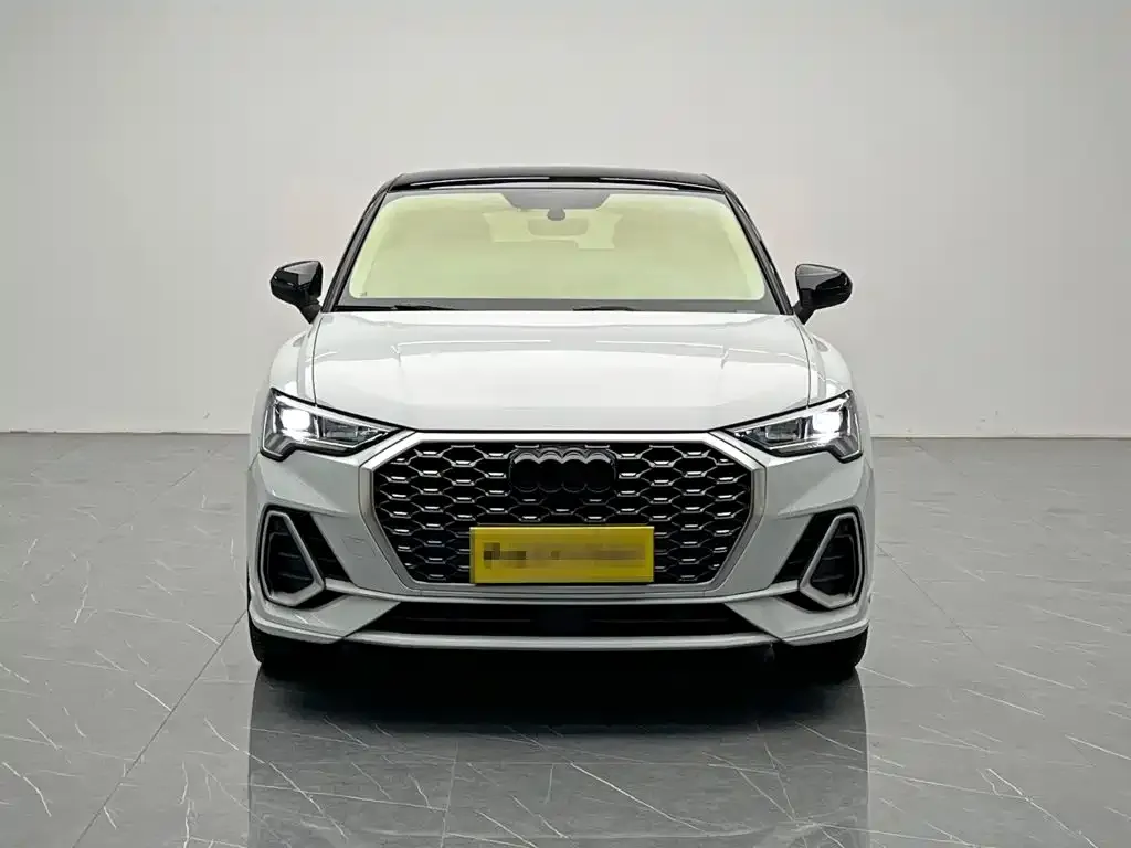 Audi Q3 Sportback — фото 7