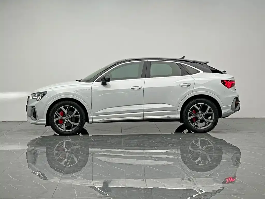 Audi Q3 Sportback — фото 5
