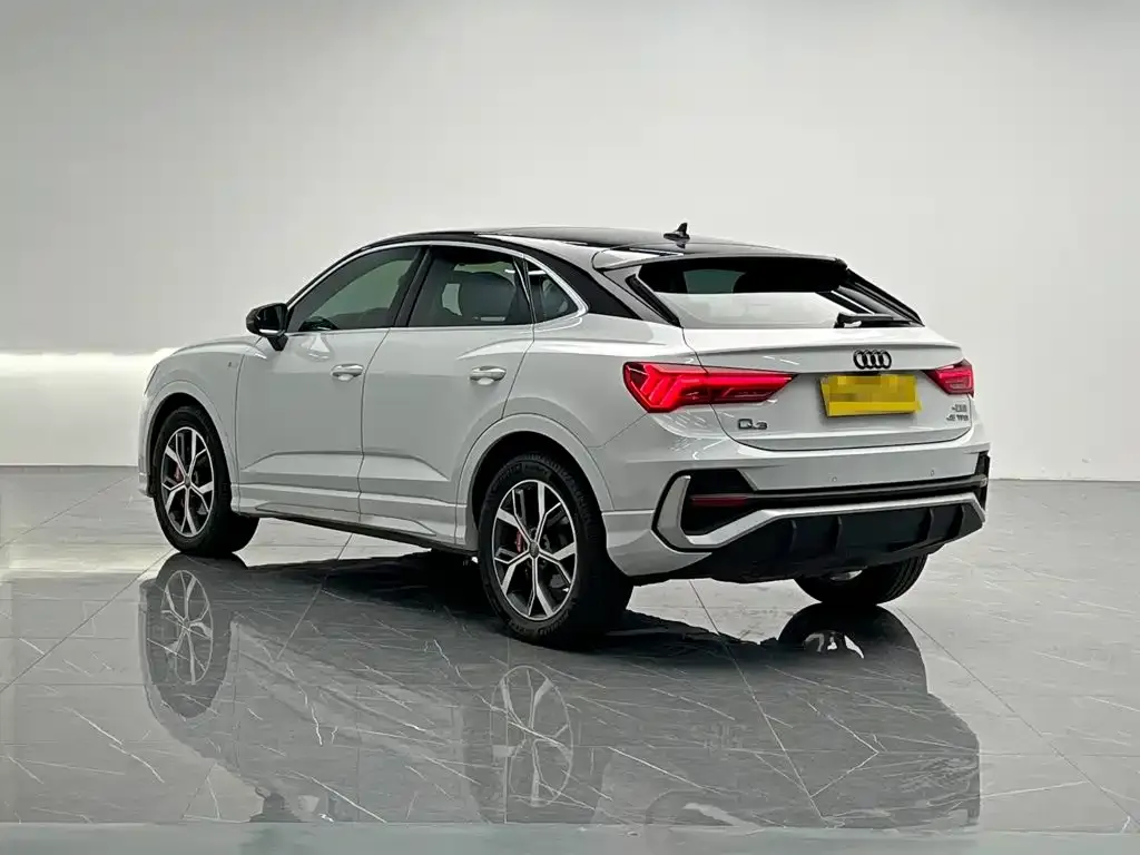 Audi Q3 Sportback — фото 2