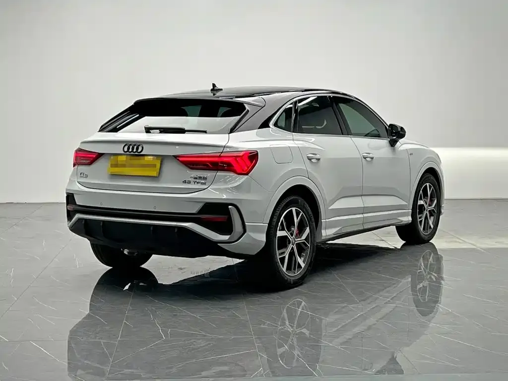 Audi Q3 Sportback — фото 3