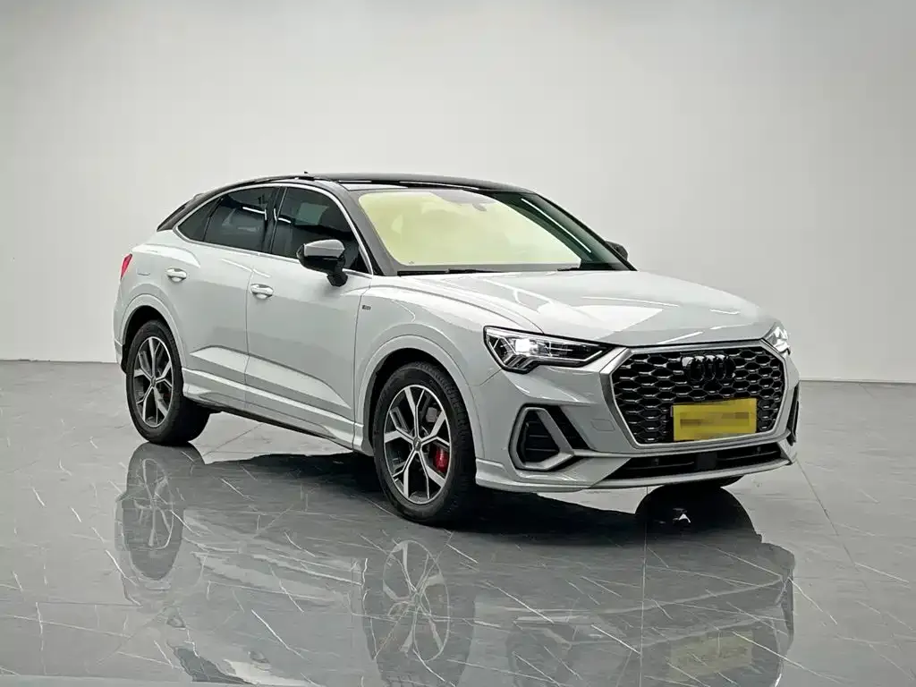 Audi Q3 Sportback — фото 8