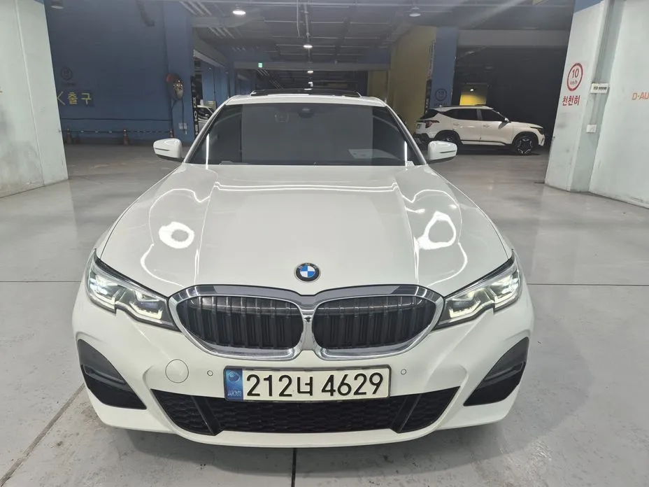 BMW 3-Series — фото 1