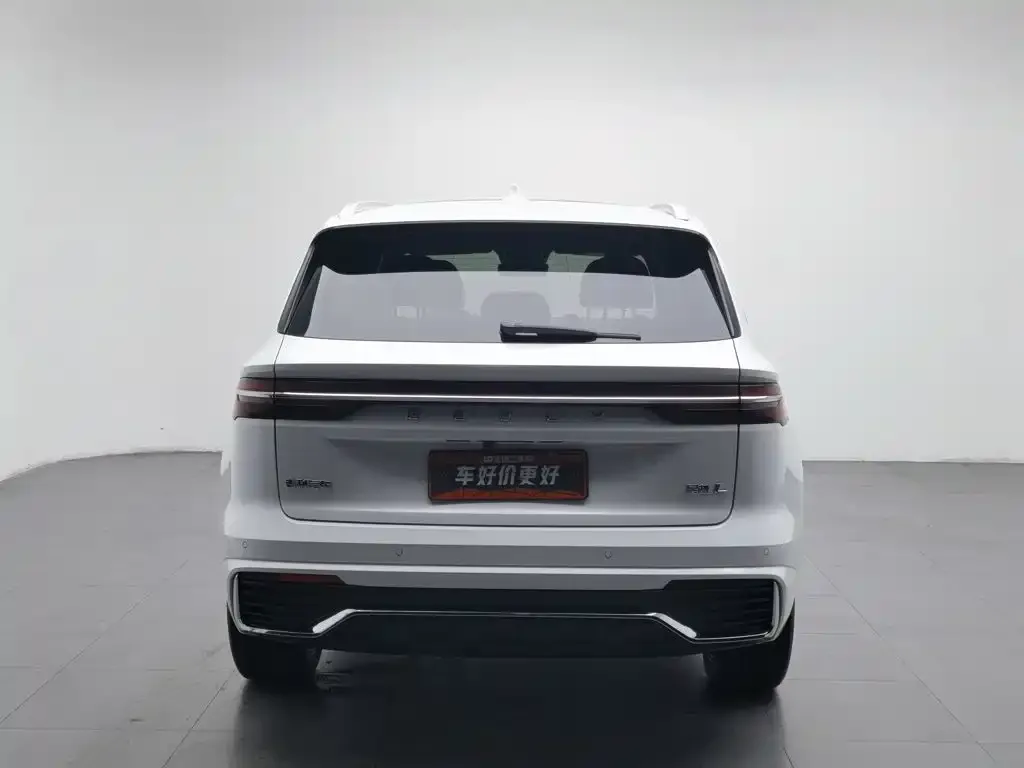 Geely Xingyue L — фото 4