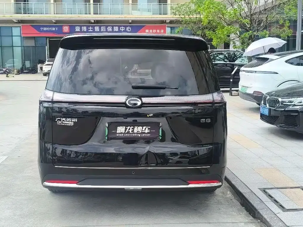 GAC Motor 传祺E8 PHEV — фото 7