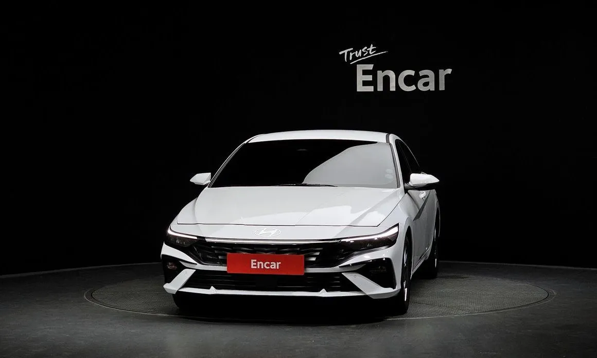 Hyundai AVANTE — фото 2