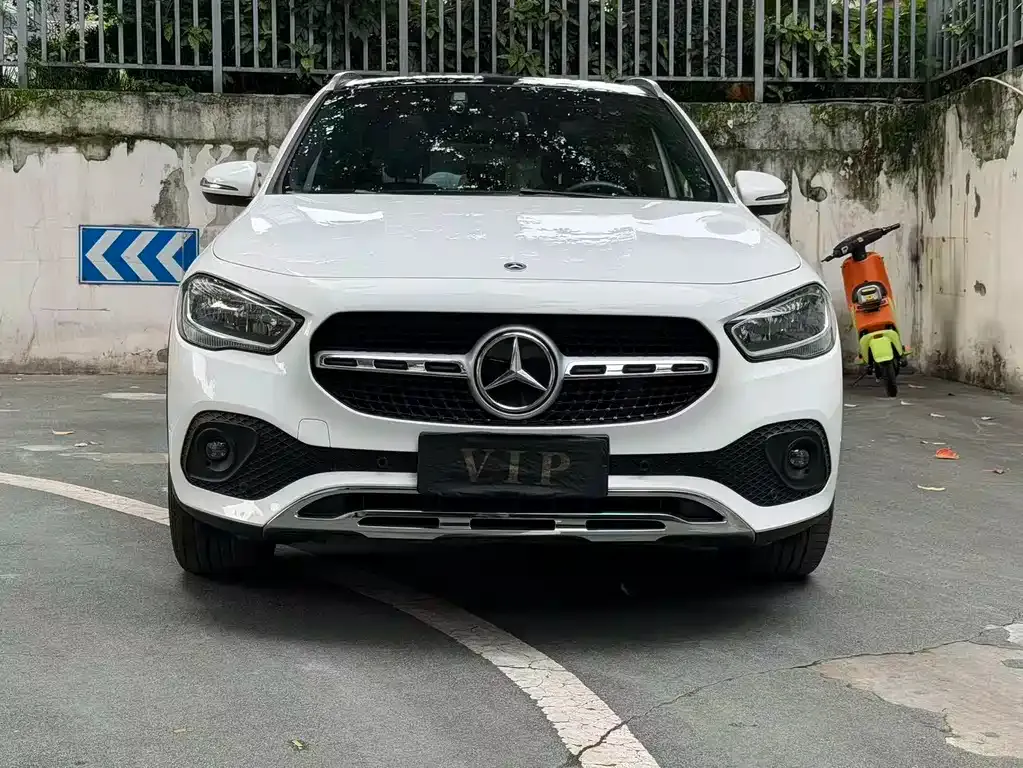 Mercedes-Benz GLA — фото 9